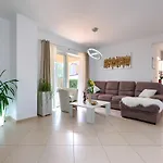Vesna By Interhome Casa vacanze