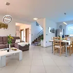 Vesna By Interhome Casa vacanze