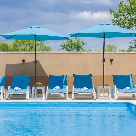 Nyaraló Vesna By Interhome