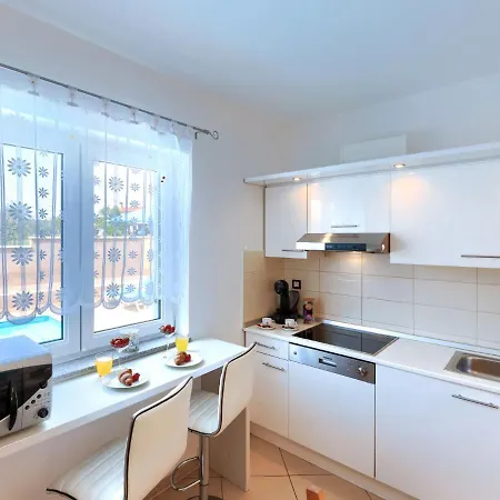 Vesna By Interhome Nyaraló Póla