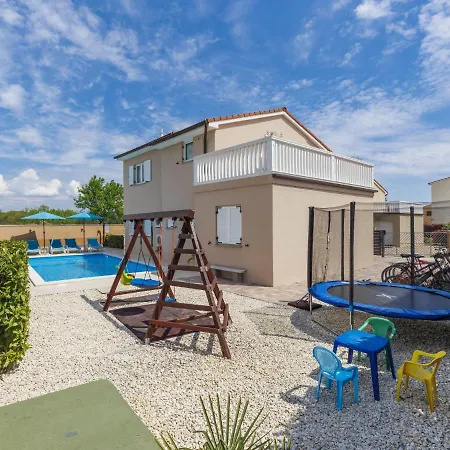 Vesna By Interhome *