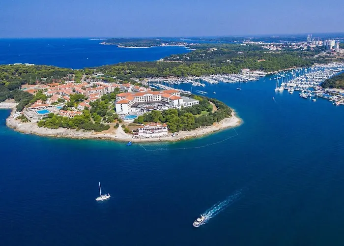 Vesna By Interhome Pula