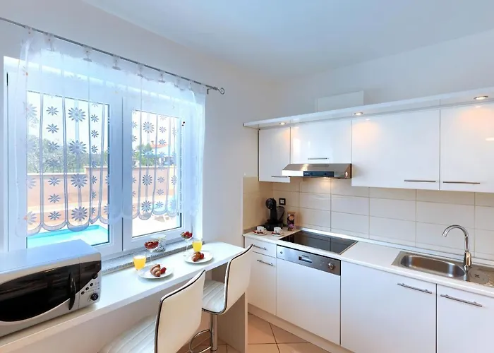 Vesna By Interhome Vikendica Pula