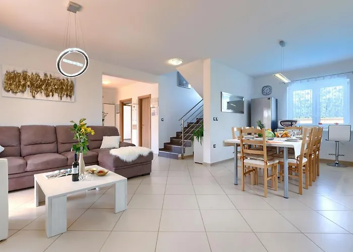 Vesna By Interhome Vikendica