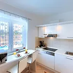 Vesna By Interhome Feriehus Pula